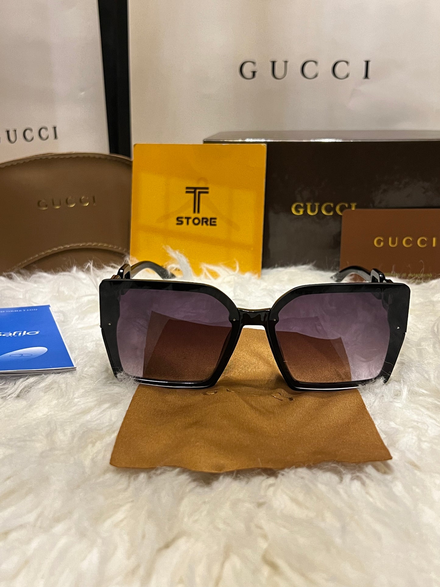 Gucci Black Women Sunglasses