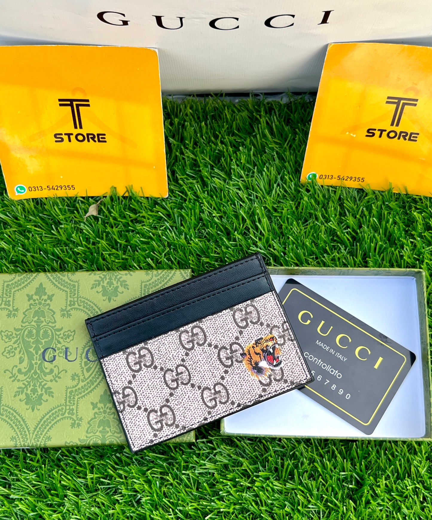 Gucci Lion Beige Cardholder