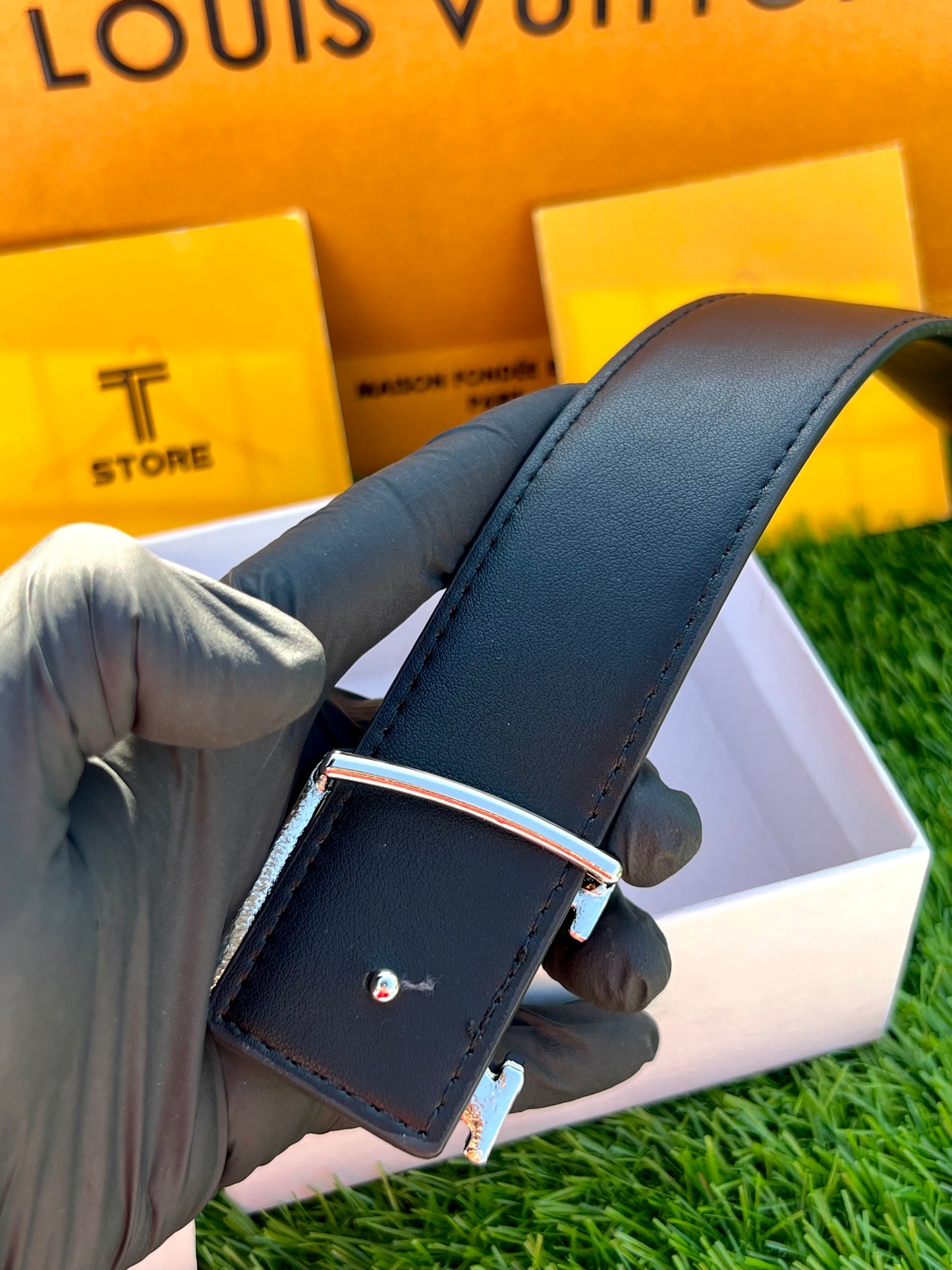 Lv Black Two Tone Buckle Leather Belt