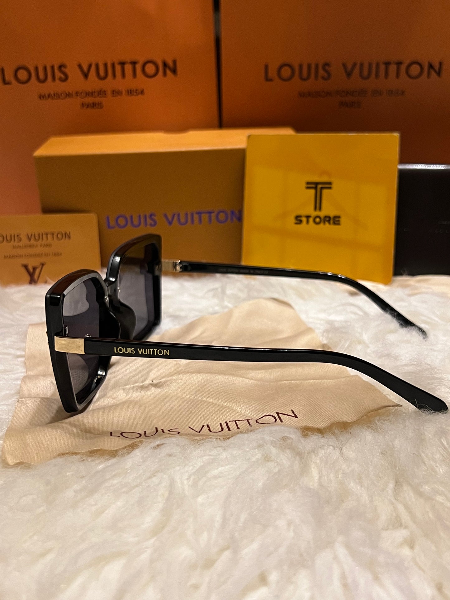 LV Black Women Sunglasses
