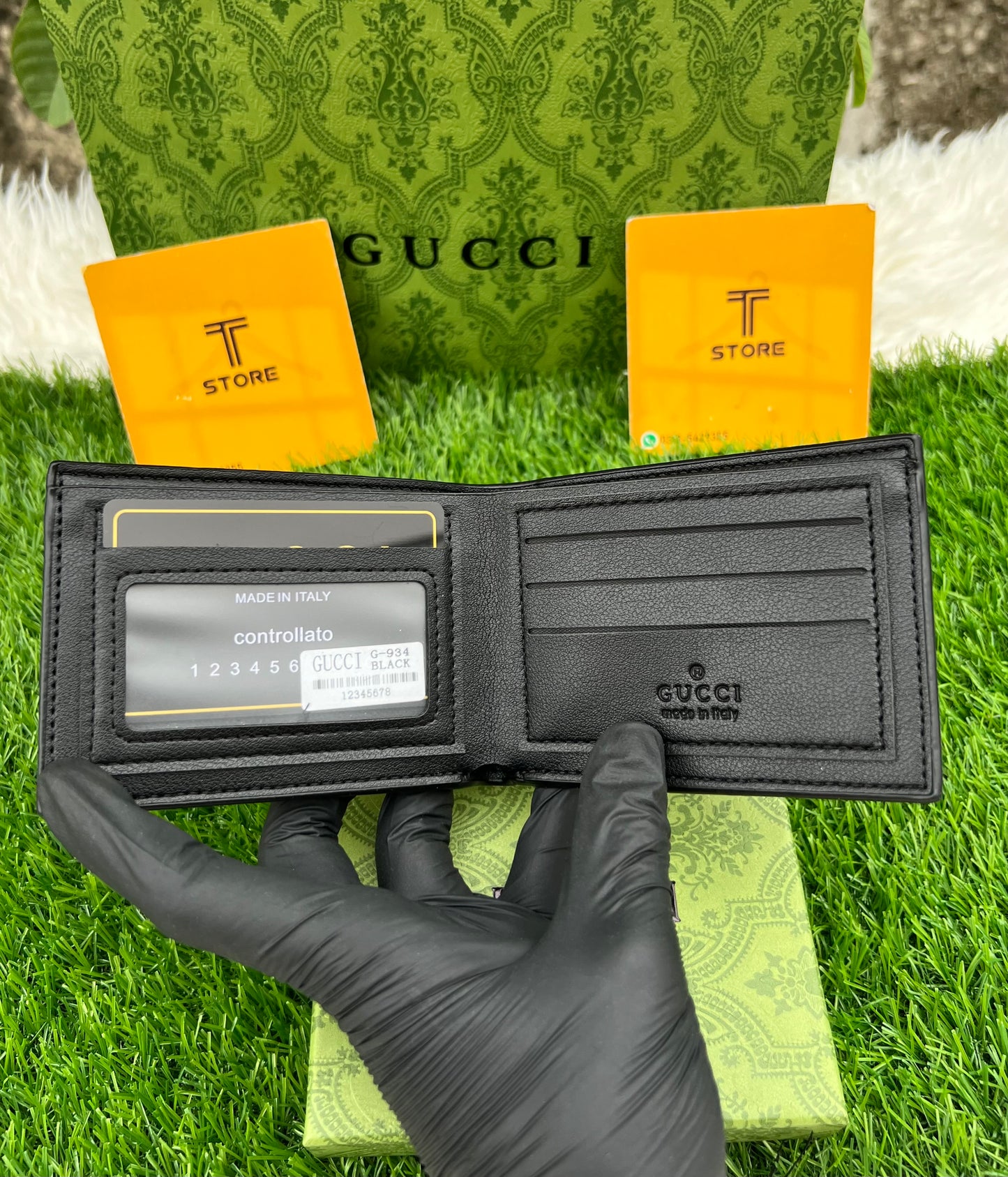 Gucci Black Plain Bee Logo Slim Wallet