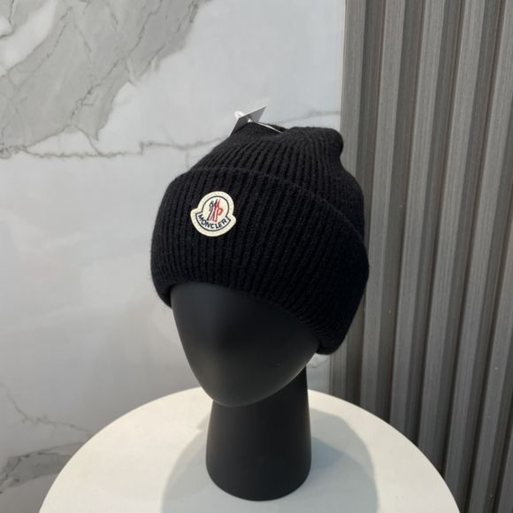 Moncler Plain Black Logo Woolen Beanie Cap