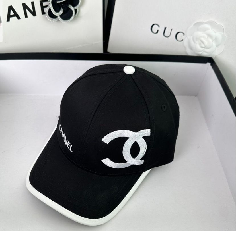 Chanel Black White Logo Printed Cap