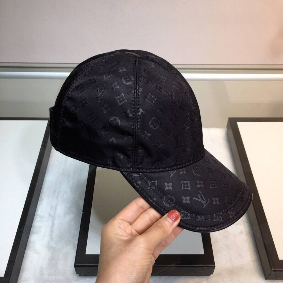 LV Small Logo Printed Plain Black Cap