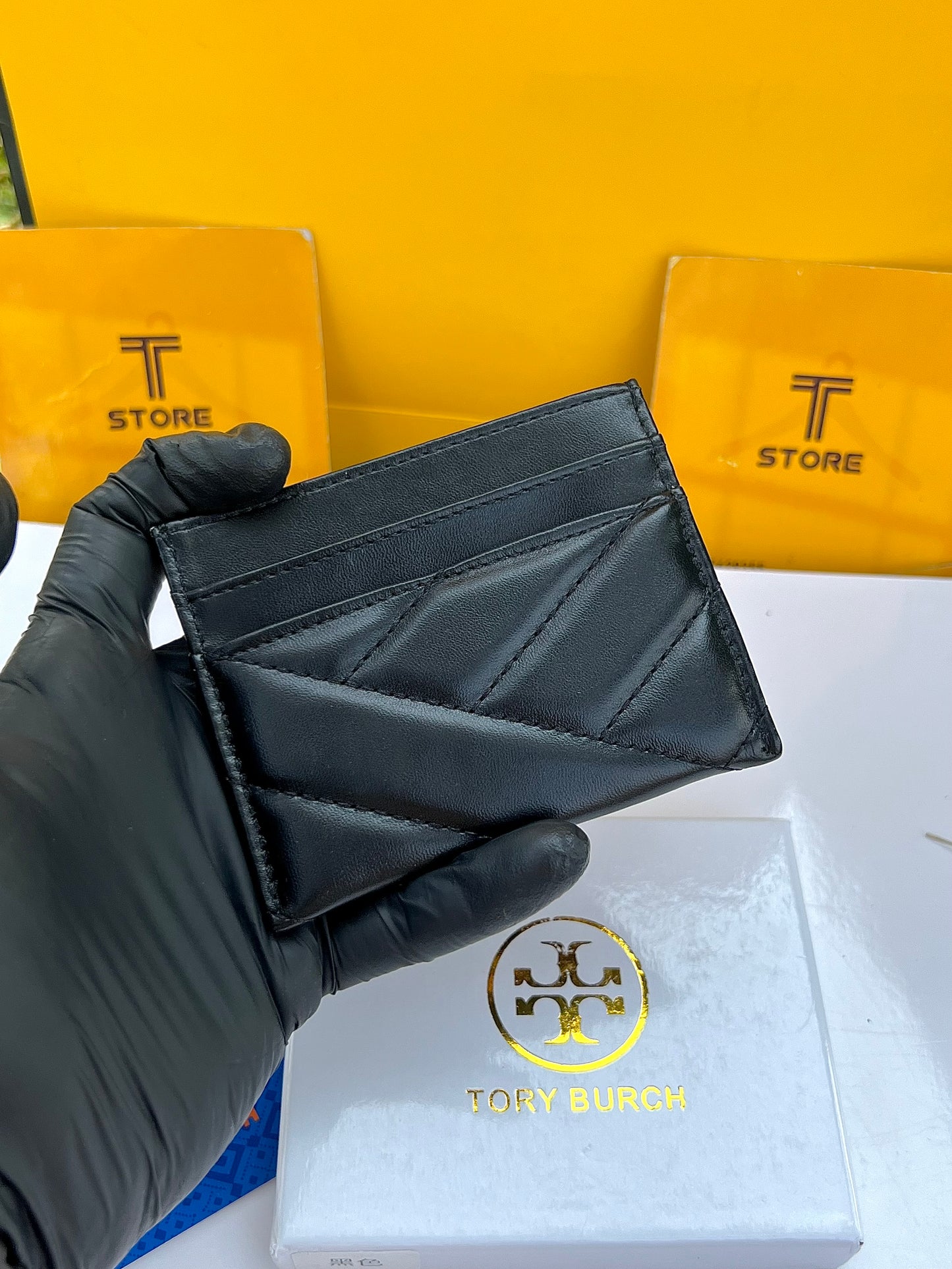 Tory Burch Black Plain Logo Cardholder