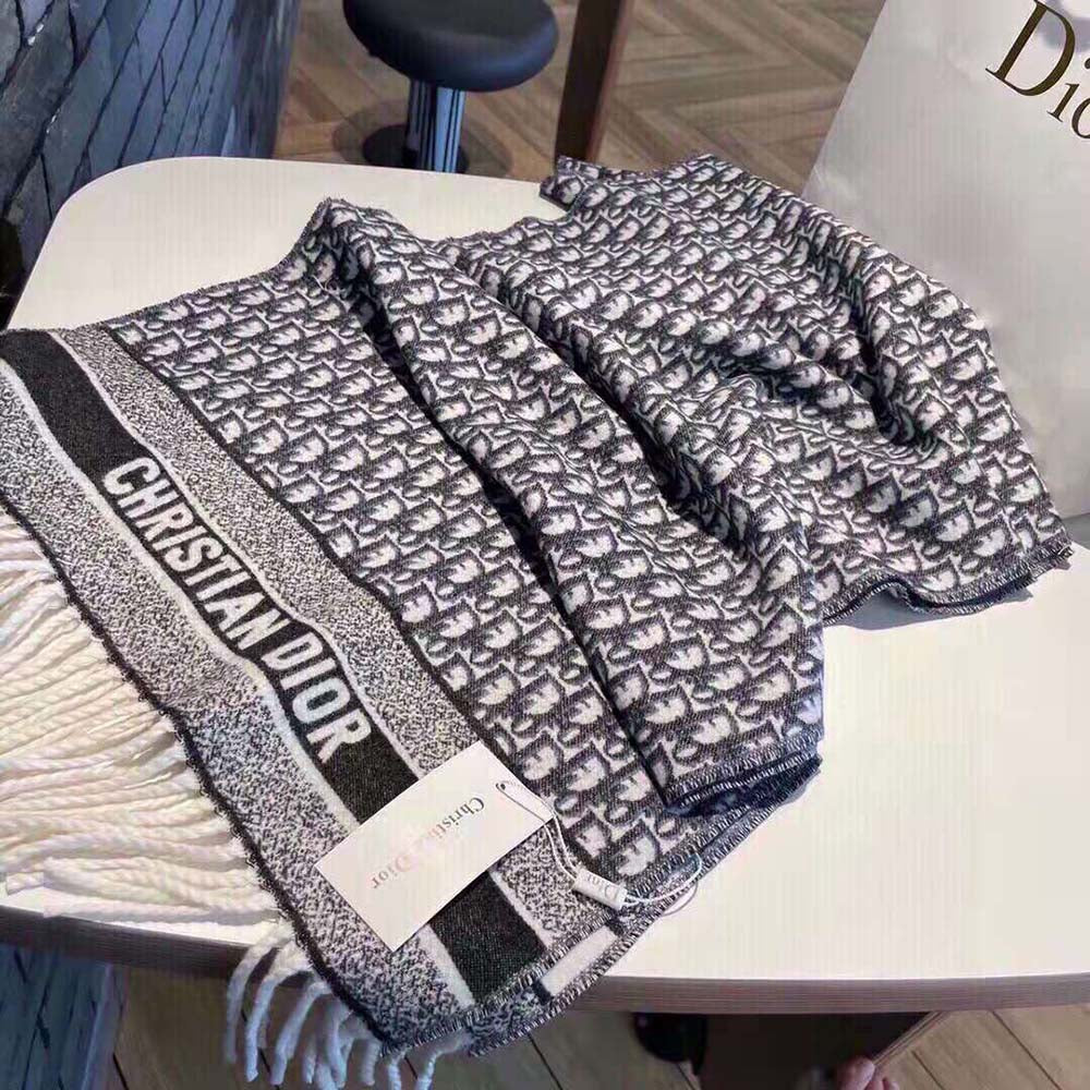 Dior Woolen Shawl For Women