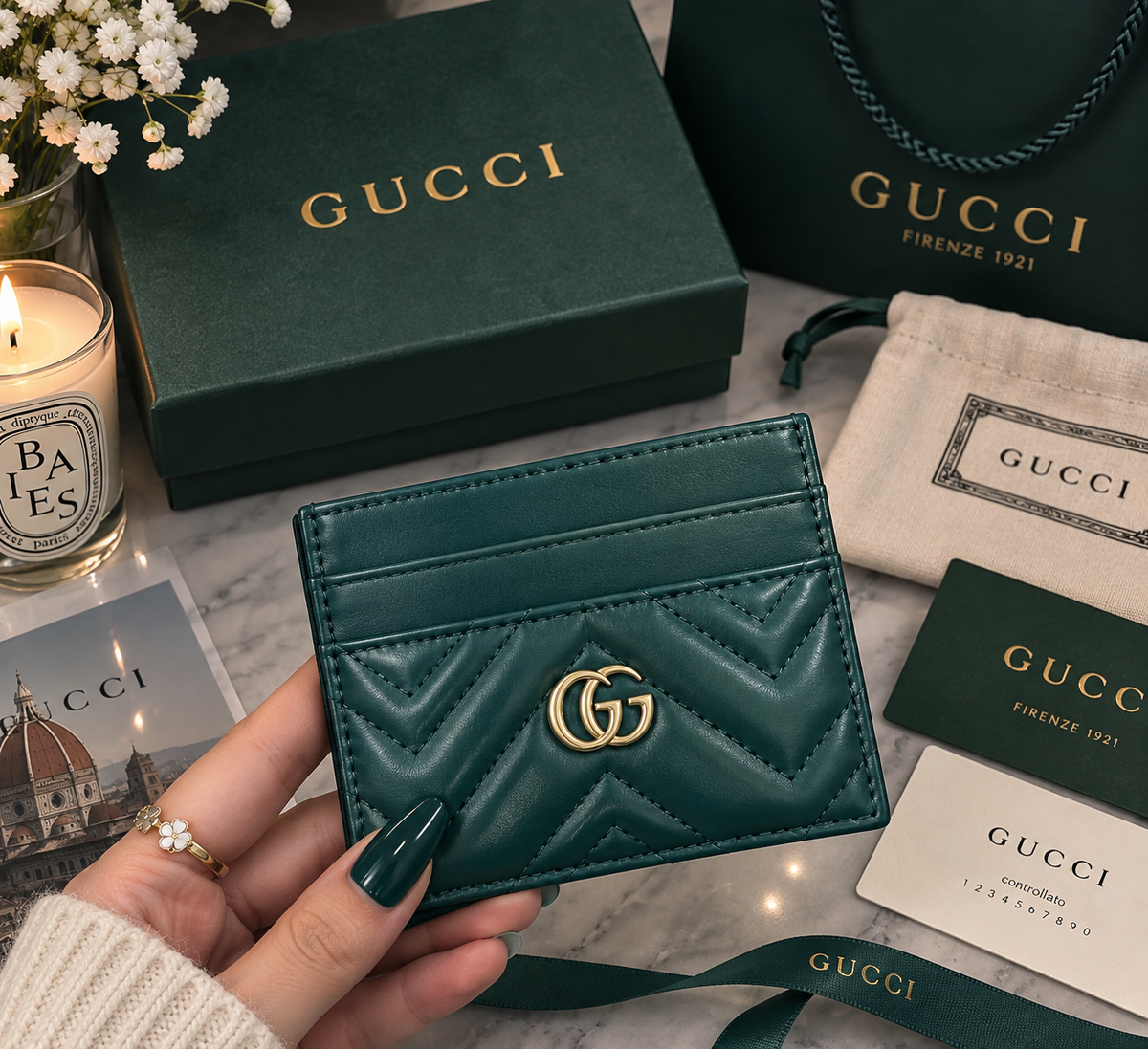Gucci Green Plain Logo Cardholder