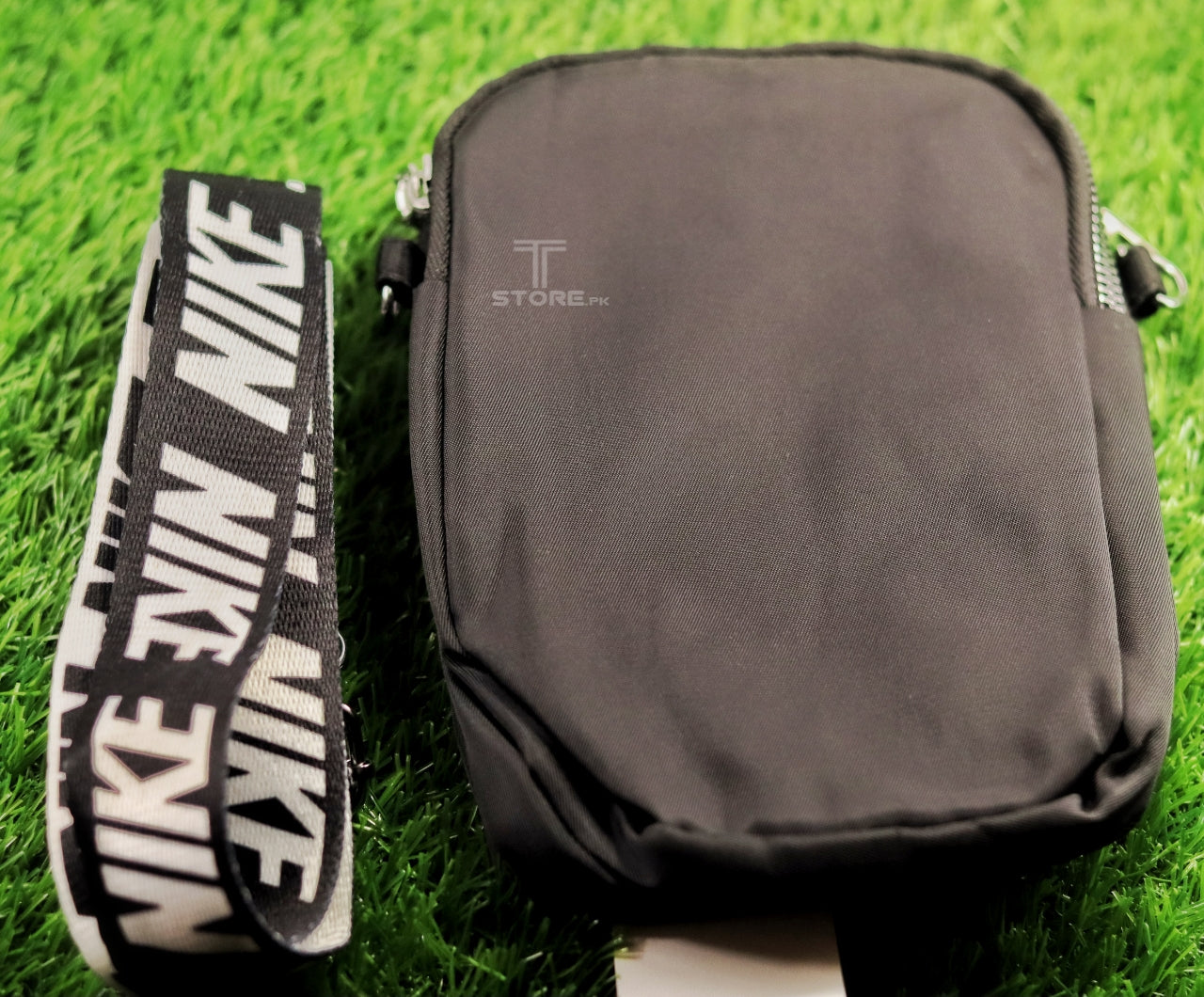 Nike Crossbody Unisex Mini Bag