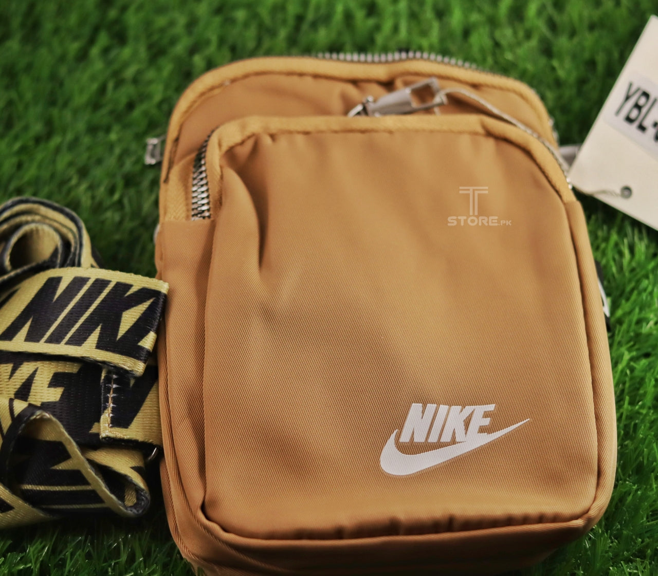 Nike Crossbody Unisex Mini Bag